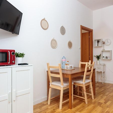 Welcome To • Lotus Home • Verona Exterior foto